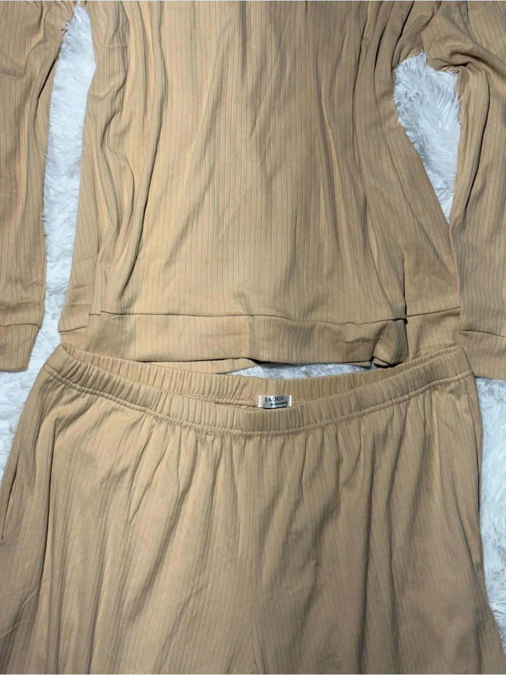 Women's Ribbed Lounge Set Size XXL Beige Tan Long Sleeve Pajama Pants 2pc